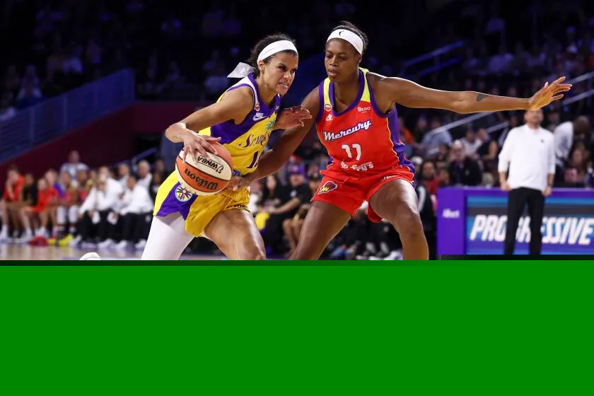 Sparks struggle with Mercury's zone defense during loss at Galen Center