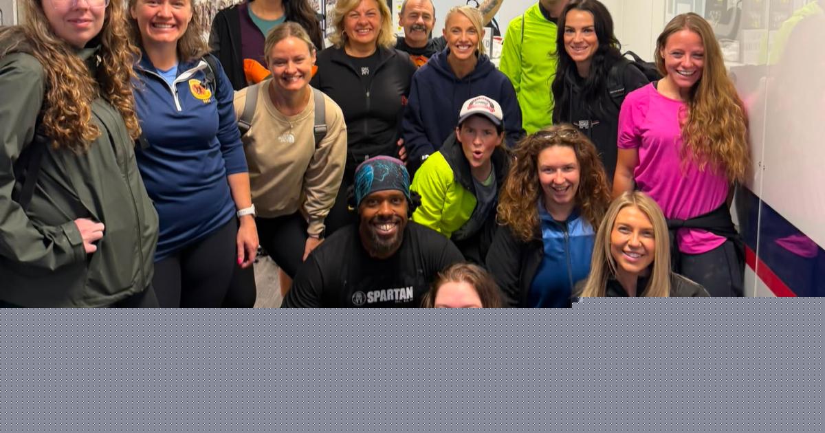 Gym goers complete almost 50-mile walk to support woman who lost legs to meningitis