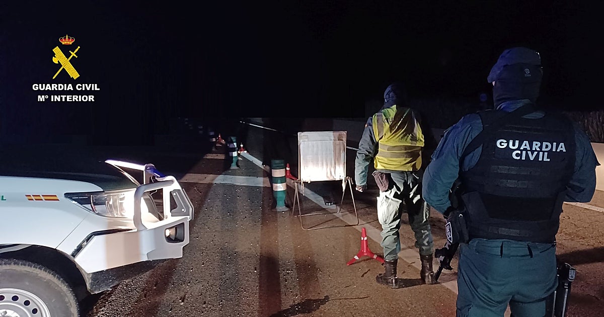 Un conductor borracho y drogado agrede a los agentes tras darle el alto en un pueblo de Palencia