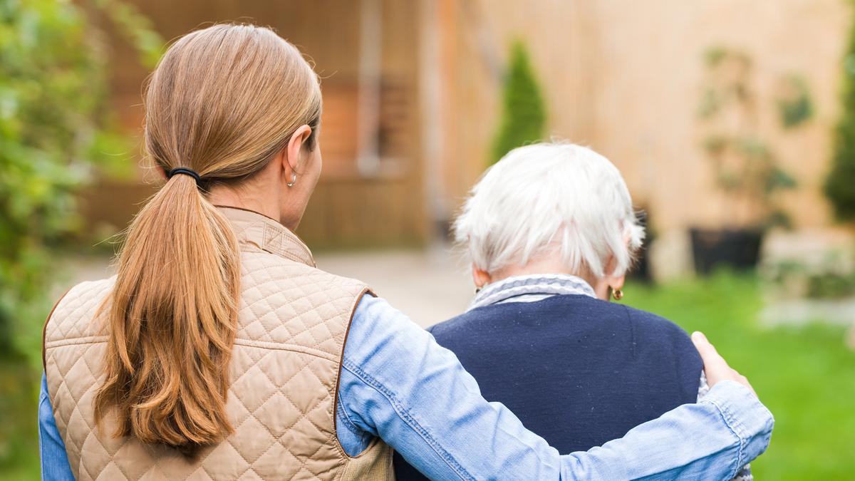 Aged care: Productivity Commission report reveals ballooning cost of residential aged care
