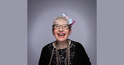 Su Pollard set to bring one-woman show to Minehead next month