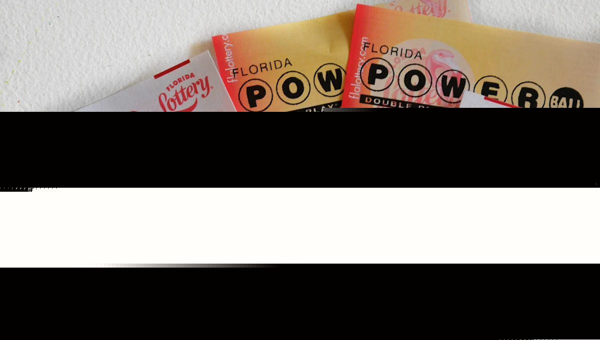 Powerball reaches $748M. Financial advisors say winners should do this