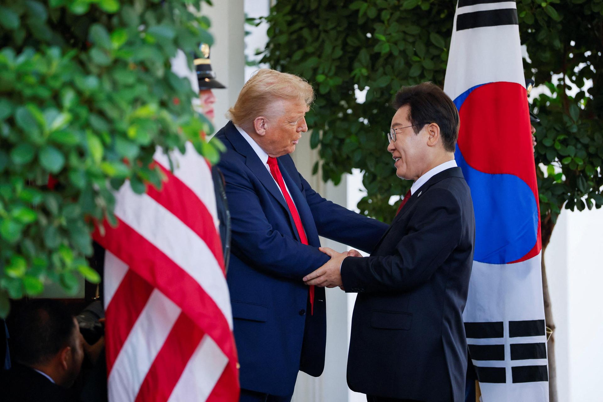 Trump expected to visit S. Korea on Oct. 29 ahead of APEC summit: sources