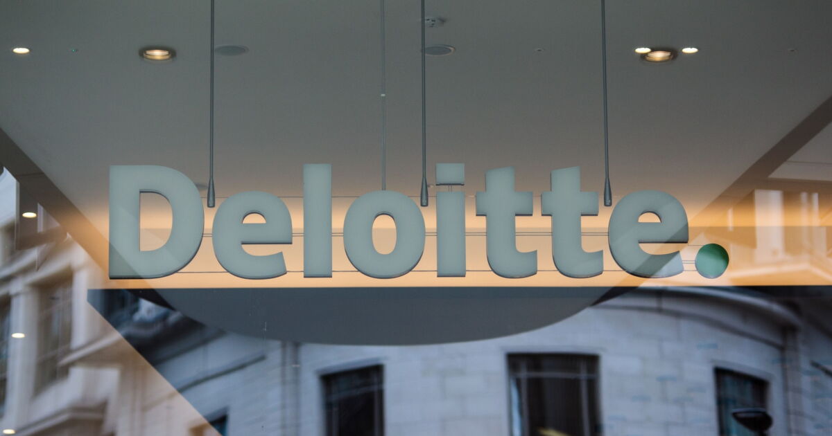 Deloitte UK readies job cuts, raises partner salaries by 4%