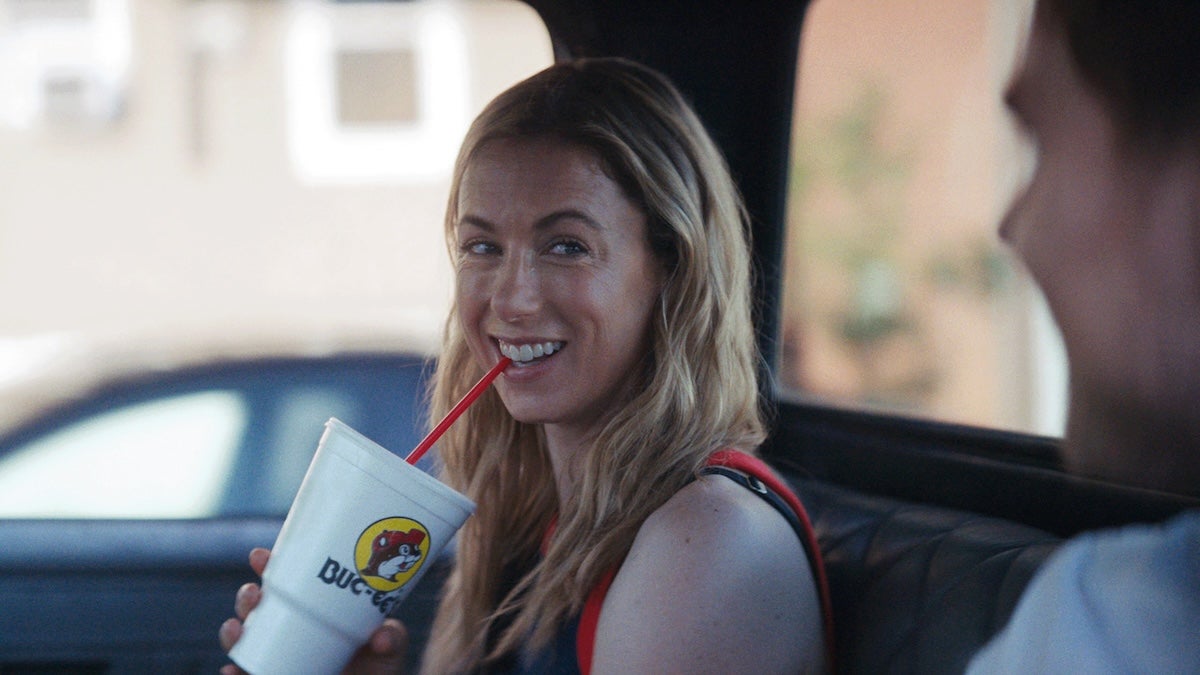 How Iliza Shlesinger and Josephine Decker Met in the Middle for ‘Chasing Summer’: ‘We Are Really Different Artists’