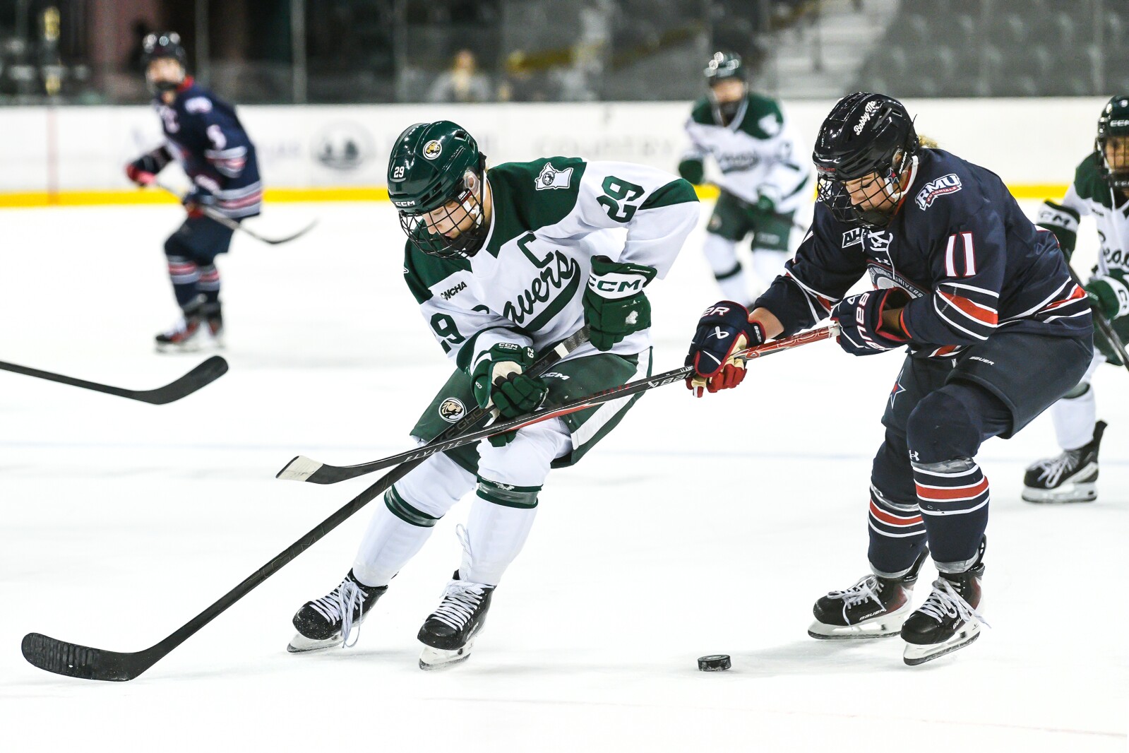 Beavers go outside the box again, head to Grand Rapids to play in Face-Off Classic