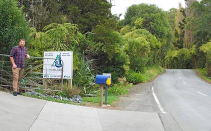 Auckland Transport ignores plea for better school signage