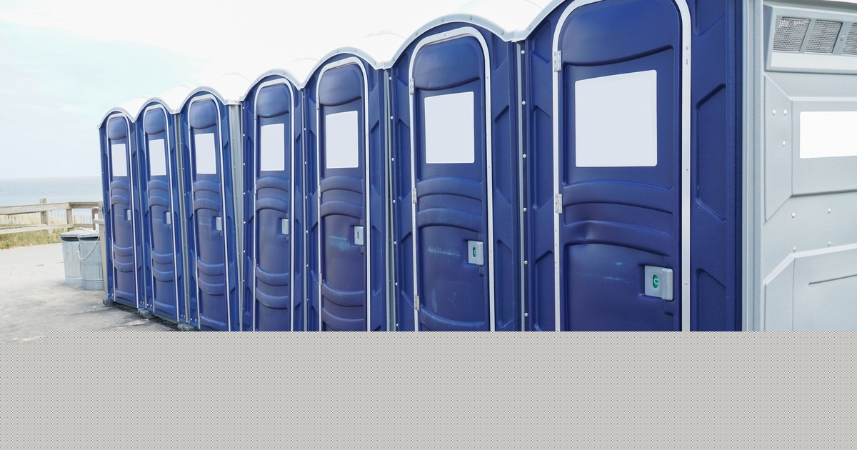 Man killed after portable toilet falls from truck onto interstate