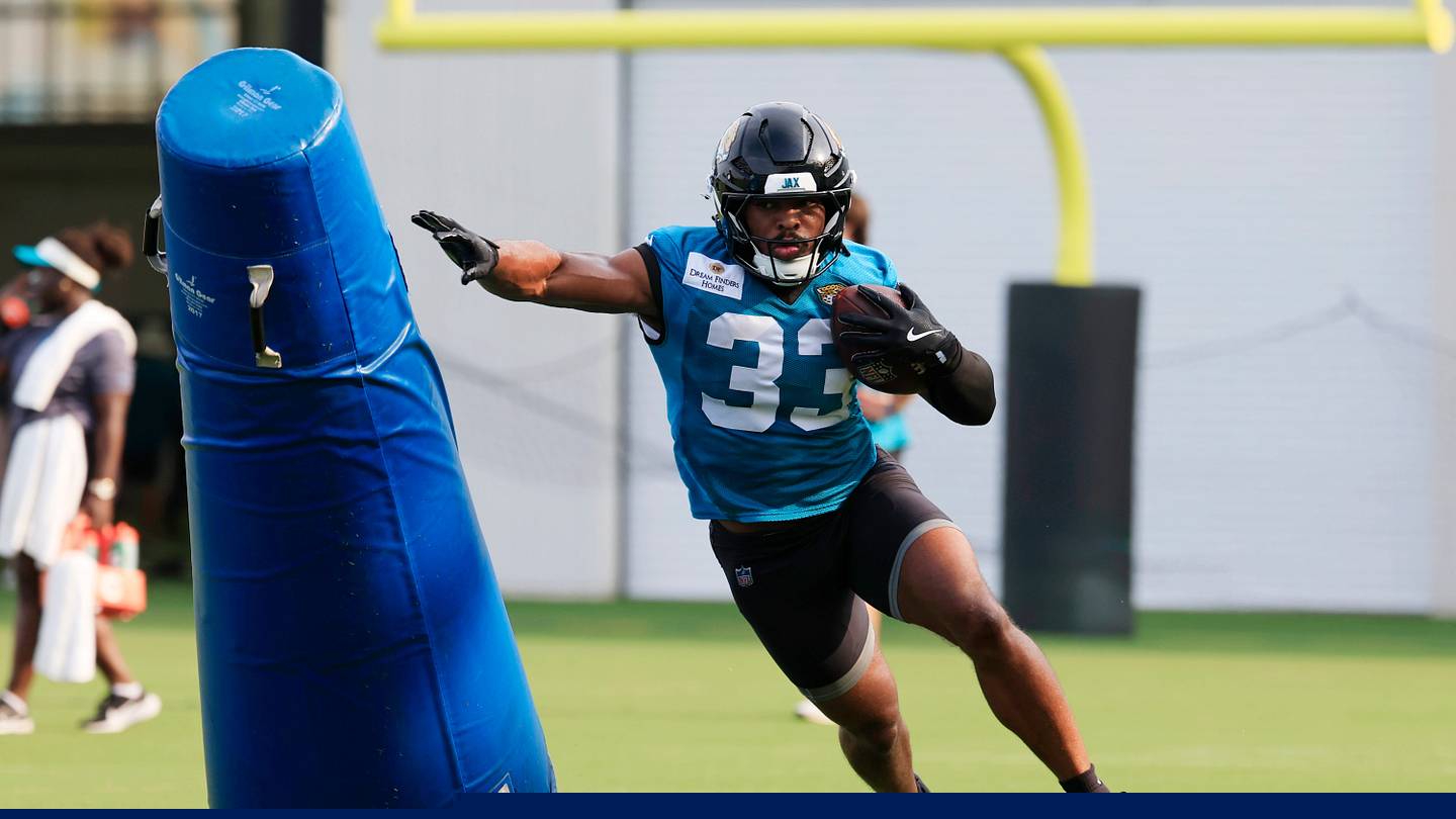 Winners, Losers From First Week of Jaguars Training Camp: Bhayshul Tuten's Stock