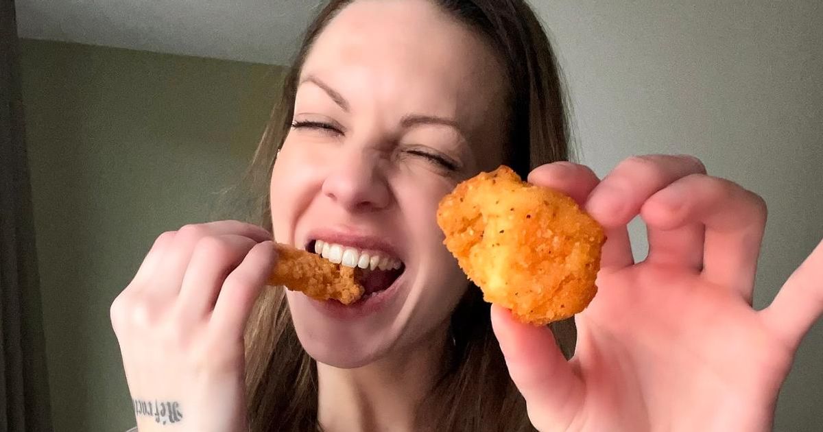 'I tried the new Papa Johns dip range and one item tasted like a secret ingredient'