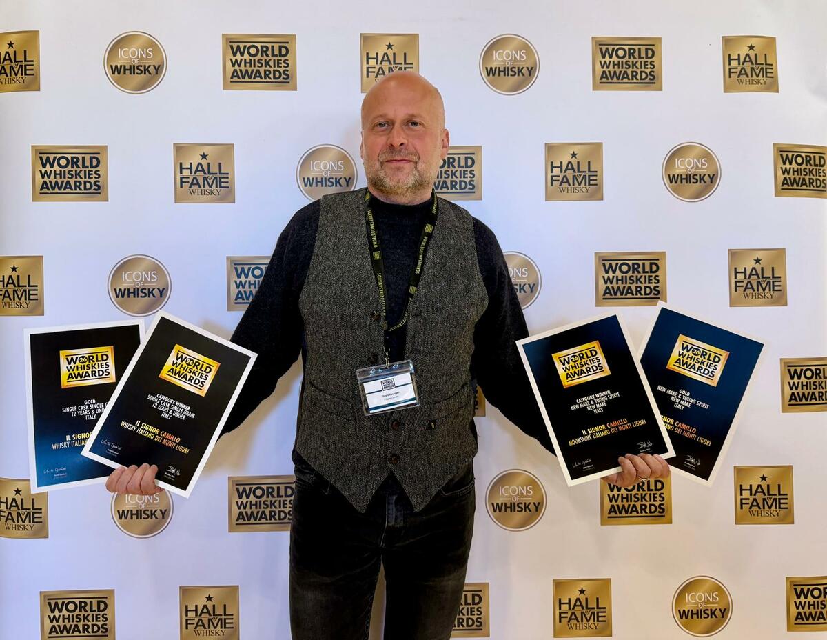 Sassello, il whisky "Il Signor Camillo" trionfa ai World Whiskies Awards di Londra