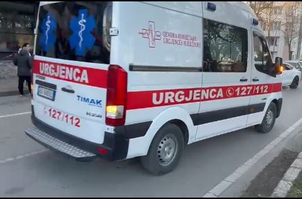 E rëndë në Velipojë/ Shpërthen tubi i gazit në një mjet lundrues, plagoset 39-vjeçari. Niset drejt Tiranës