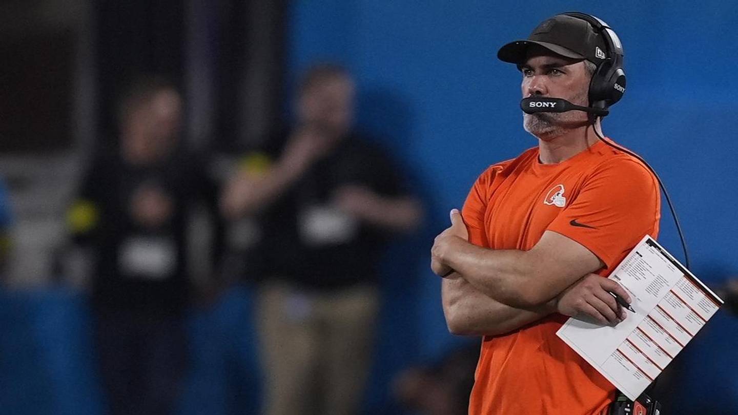 Kevin Stefanski keeps shutting down questions about a QB change