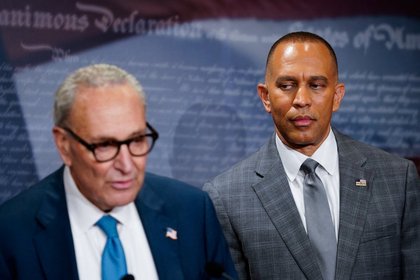 Trump blocks $18B in NYC funding as he blames Schumer for shutdown and with ‘radical’ Mamdani leading mayoral race