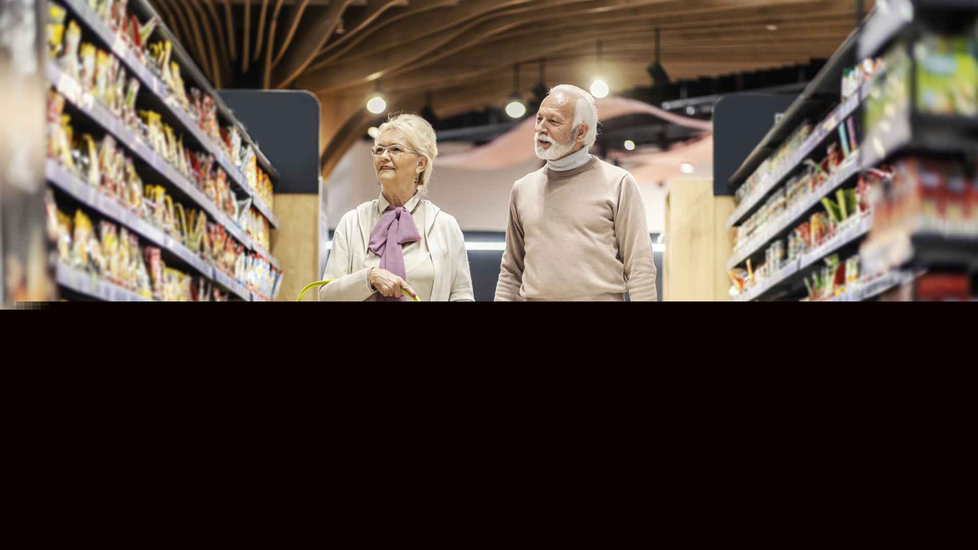 I’m a Shopping Expert: 6 Things Retirees Should Never Put in Their Grocery Cart