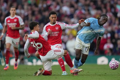 Arsenal vs. Olympiacos F.C. FREE LIVE STREAM (10/1/25): How to watch UEFA Champions League game online|Time, TV, Channel