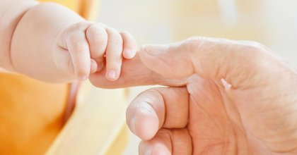 NSPCC launches new enormous support service to help and guide new parents