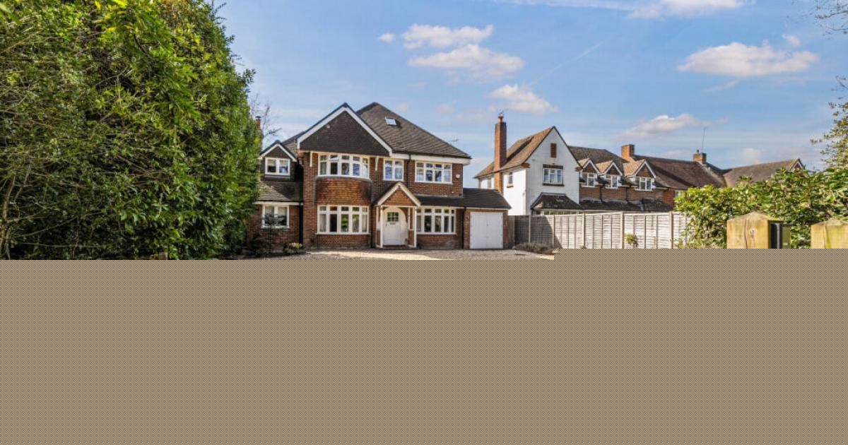Five-bedroom home with pool in Earley on sale for £1.6m