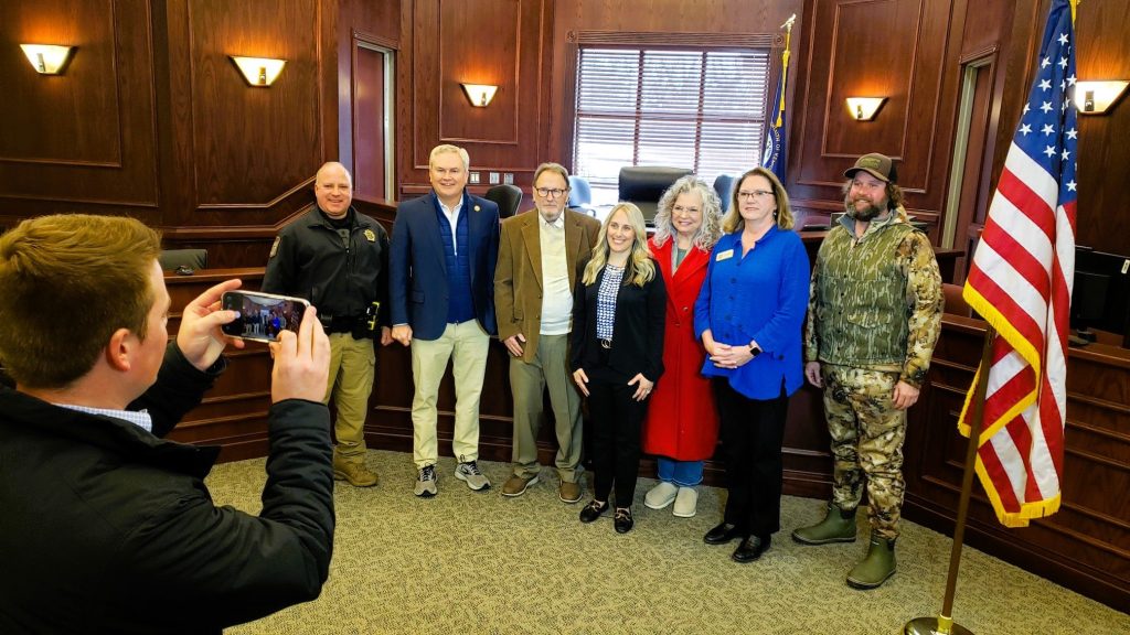 Comer, Officials Announce $1 Million Appropriation For Eddyville Wastewater