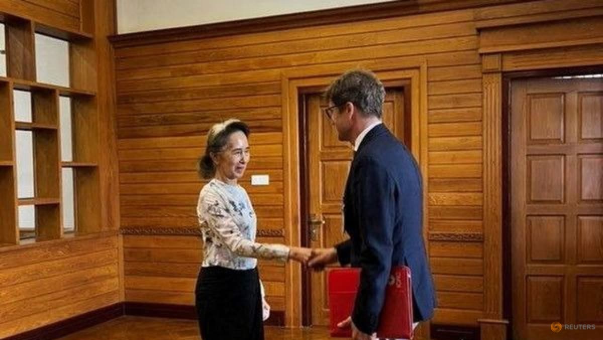 Myanmar's detained Aung San Suu Kyi meets Red Cross official