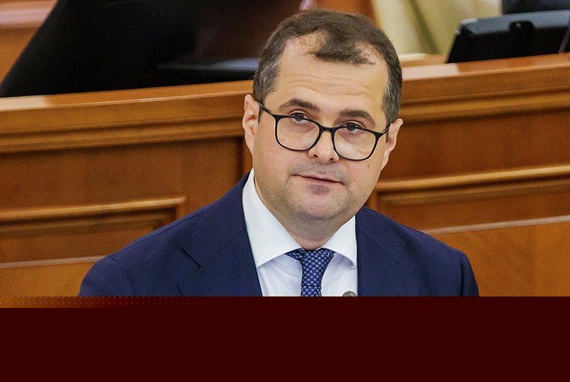 Li Qiang a transmis un mesaj de felicitare noului premier al Moldovei