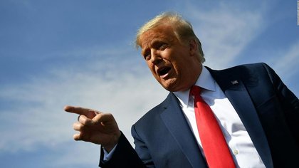 Trump asegura que  que Cuba “está a punto de caer” porque ya no recibe petróleo de Venezuela