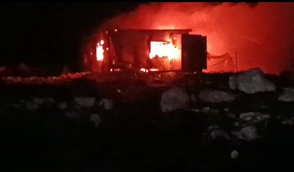 Israeli settlers set Palestinian homes on fire in Jerusalem