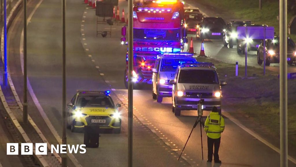 Woman dead after fatal crash closes tunnel