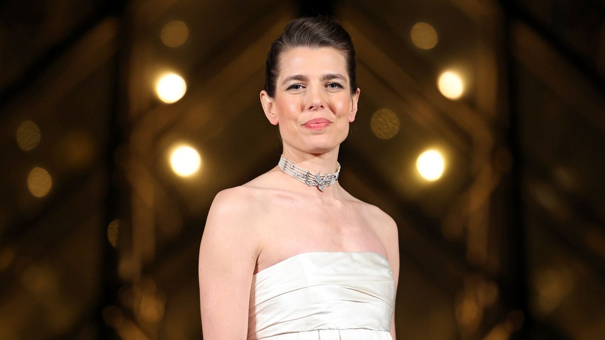 Los 40 looks de Carlota Casiraghi por su 40 cumpleaños: de sus vestidos de gala a su 'glow up'