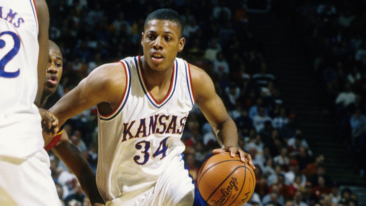 Kansas Basketball Legend Expected to Return to Lawrence for BYU Matchup