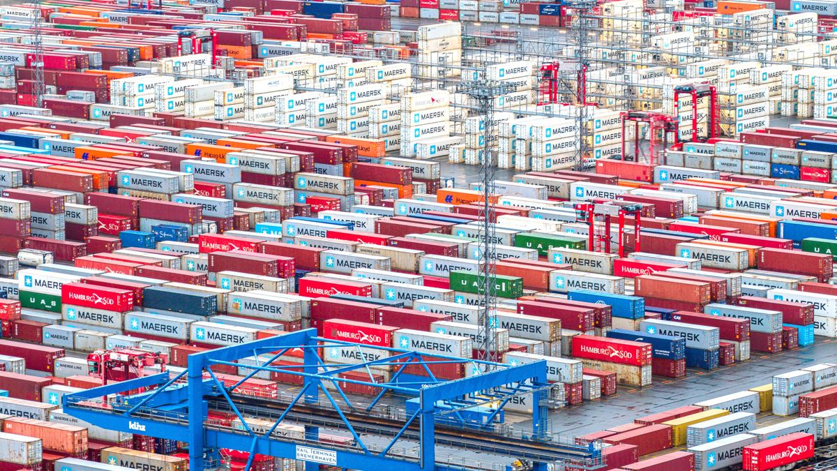 Ifo-Umfrage: Auftragslage deutscher Unternehmen nur leicht entspannt