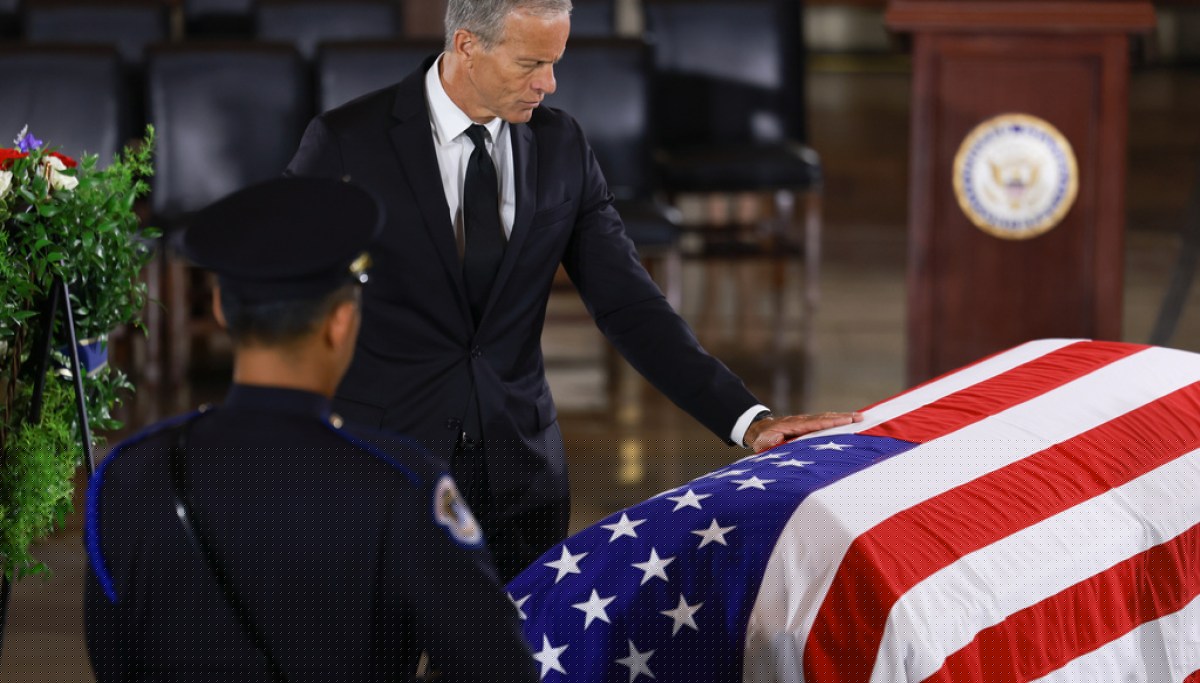 Thune gets choked up during funeral service while recalling Lindsey Graham’s humor