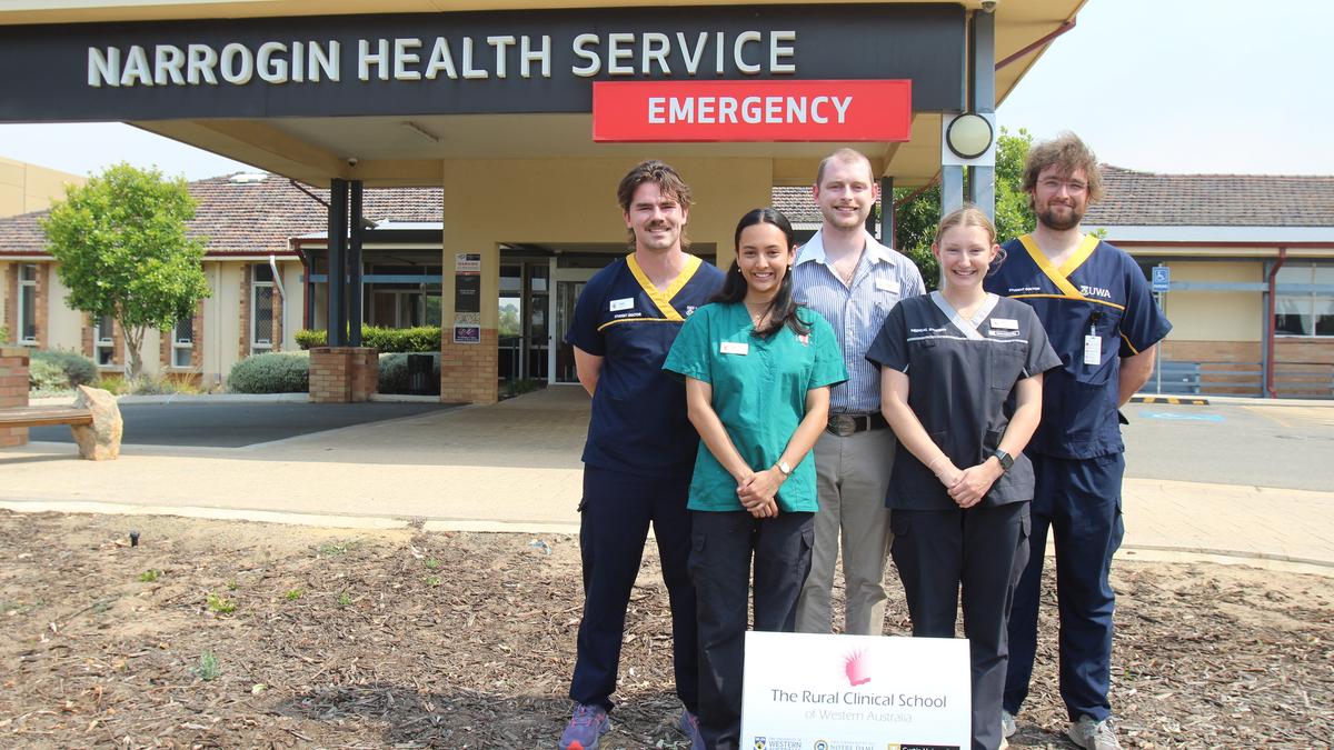 Fresh class of Rural Clinical School of WA students scrub in at Narrogin Health Service for placement