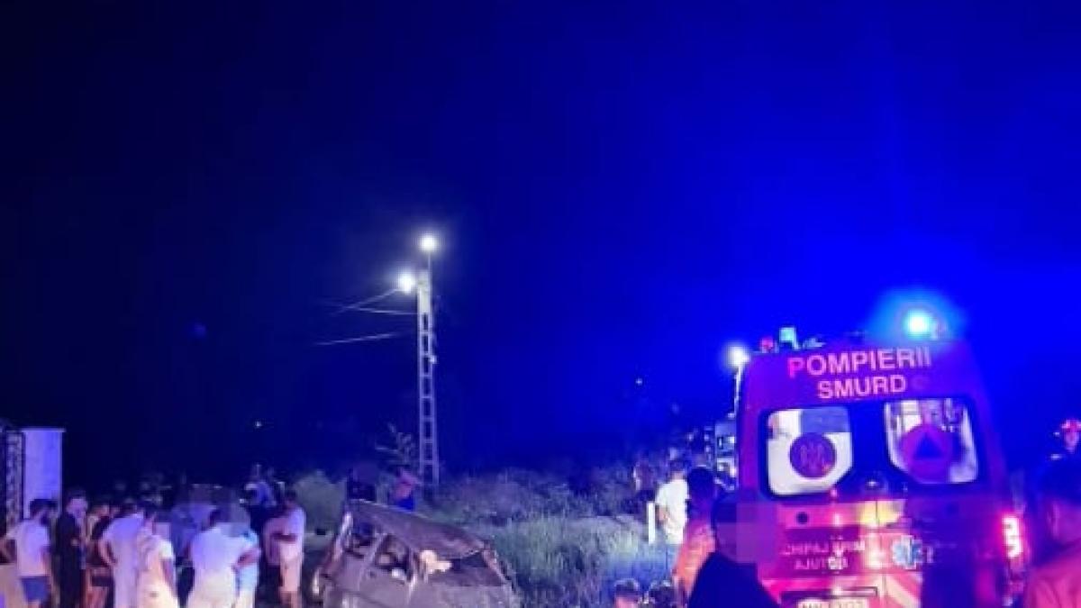 Cinci oameni au murit într-un accident cumplit în Dâmbovița. Șoferul nu avea permis