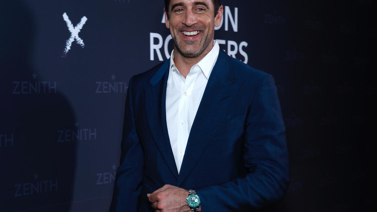 Aaron Rodgers will 'never' post family photos following reconciliation