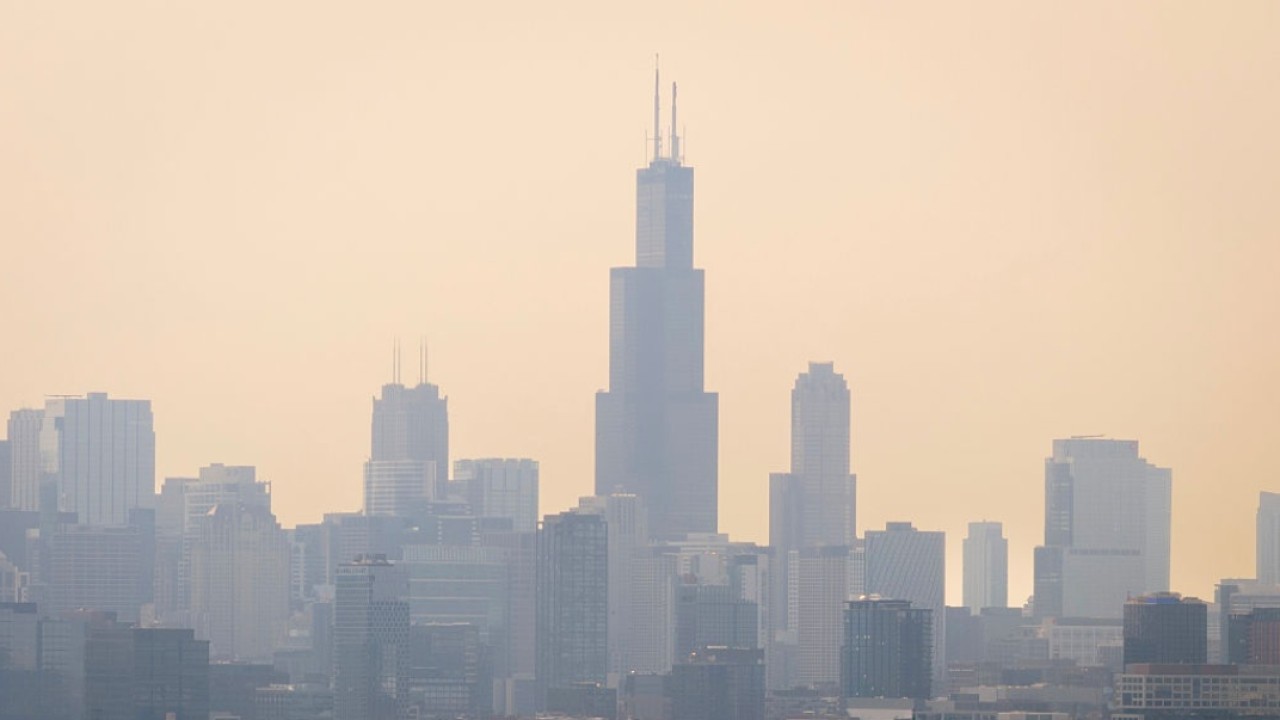 Canadian wildfire smoke keeps air quality unhealthy across parts of Chicagoland