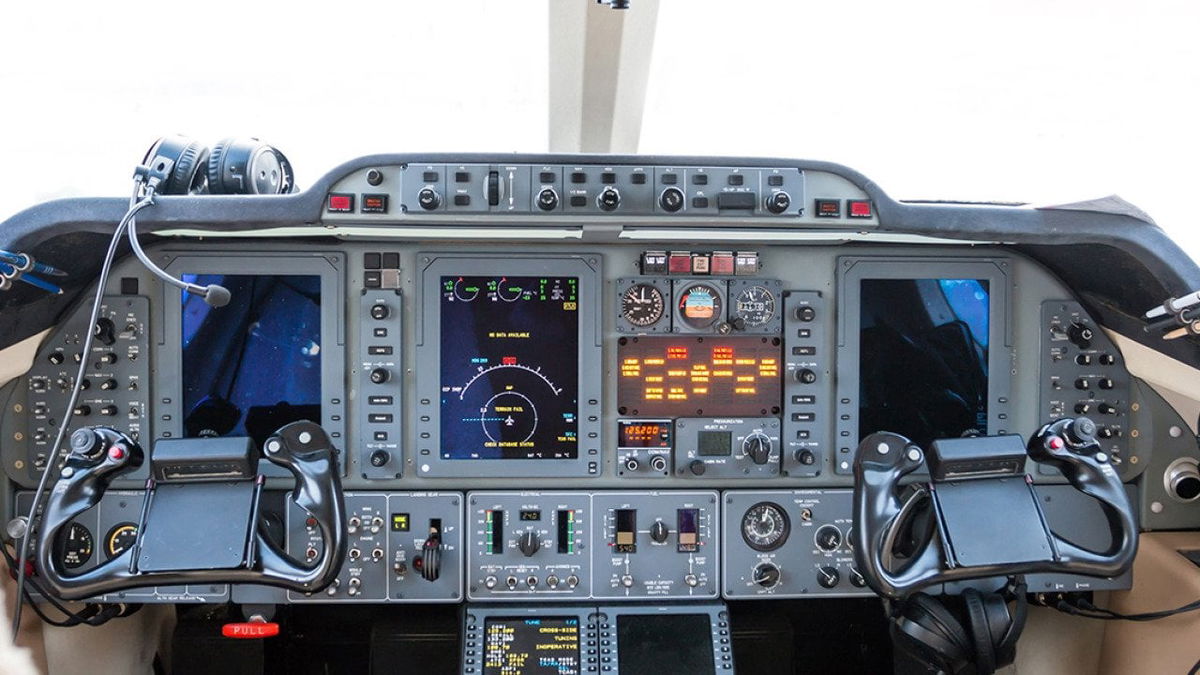 The new age of air safety: How real-time weather, terrain, and turbulence tech makes jets safer than ever