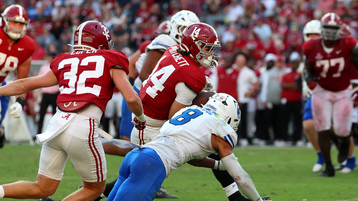 Alabama's deep TE room could ease a major concern at WR for Kalen DeBoer