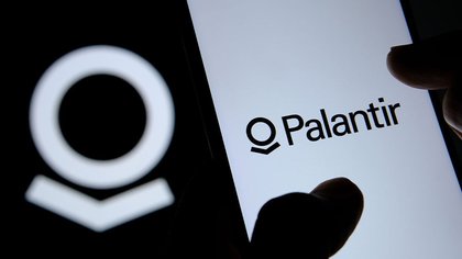 Palantir Soars 147% On Earnings Power; Trump's 'Golden Dome' An Added Tailwind