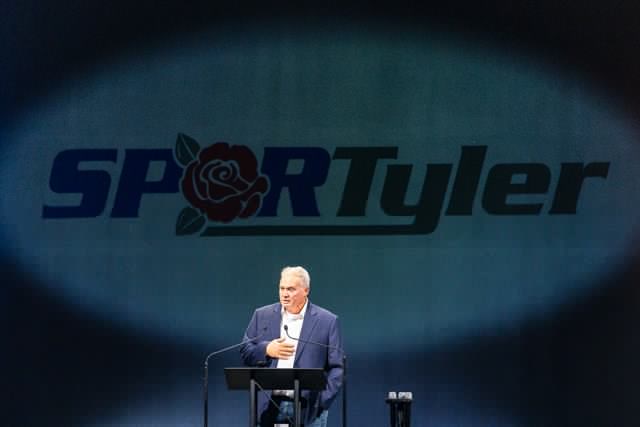 King speaks at annual ET Kick-Off Luncheon