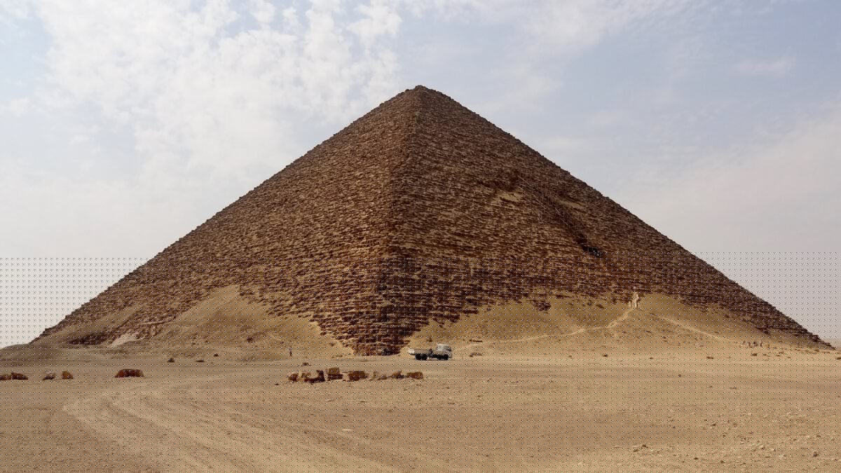 ‘Ramps’ Near Egypt’s Red Pyramid Might Actually Be Ancient Dams