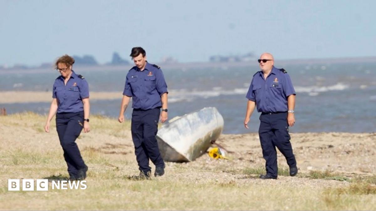 Hero swimmer helped two children during beach tragedy