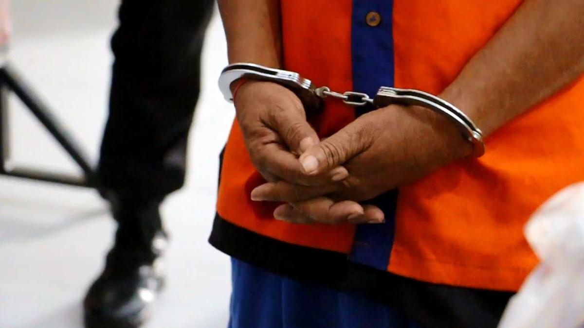 6 Bulan Buron, Pelaku Kekerasan Seksual Anak Ditangkap Sembunyi di Mobil Travel