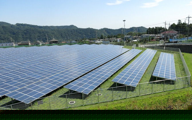 ČEZ v 1. pololetí zvýšil výrobu ve slunečních elektrárnách o 13 %