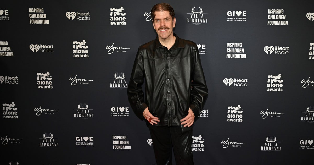 Perez Hilton taken to hospital after social media live stream