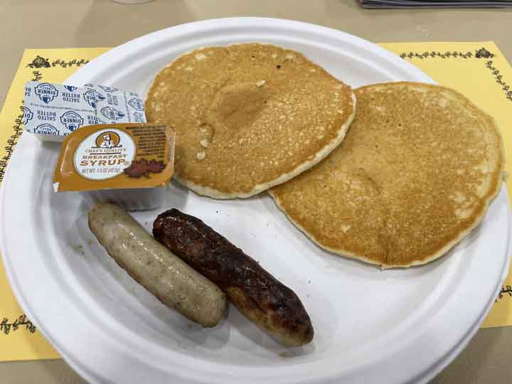 Parsippany High School Girls Soccer Hosts Flapjack Fundraiser at Applebee’s