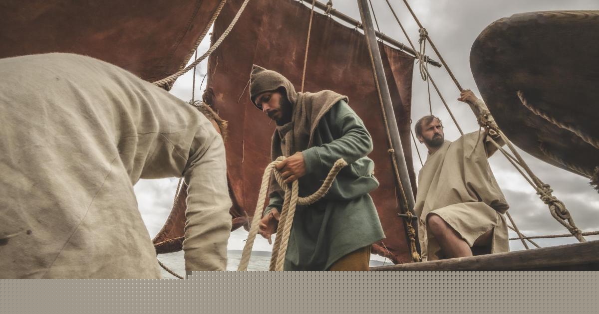 Breton sailors in 10th Century boat reach Scotland on Celtic voyage