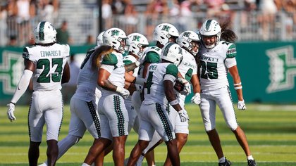Arizona faces Hawaii defense with 6 Power Conference Transfers
