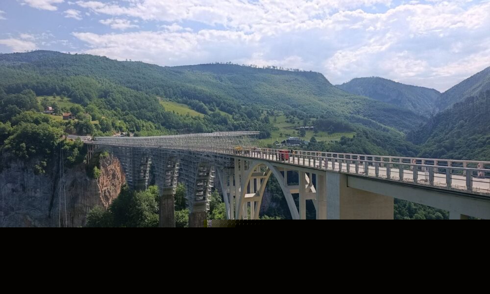 ZATVOREN MOST NA ĐURĐEVIĆA TARI: Cijena spasavanja kolosa