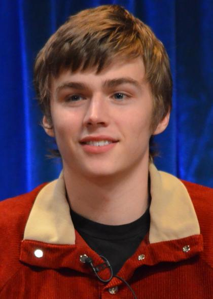 Miles Heizer joins the Marines in 'Boots' trailer
